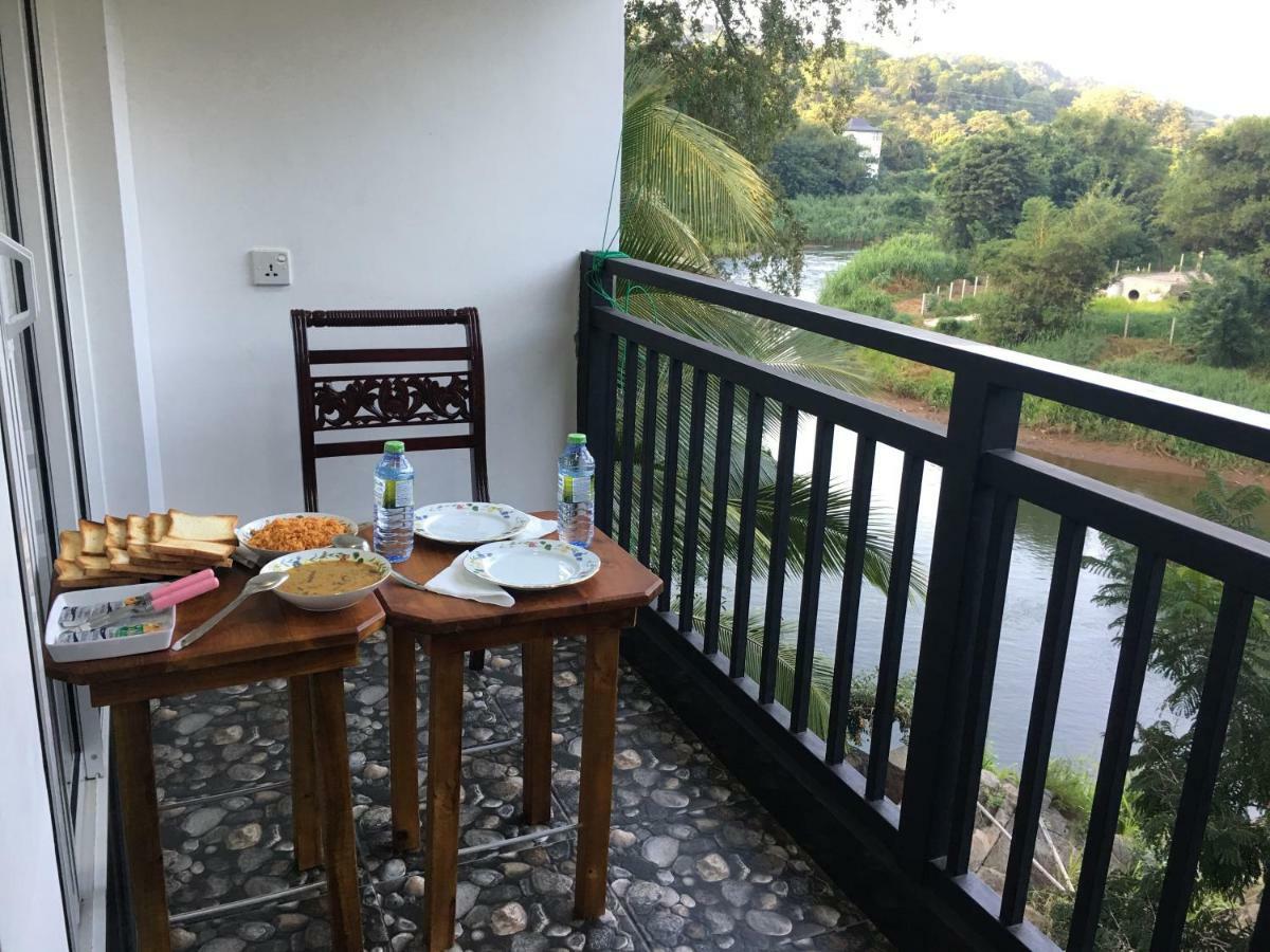 Jenushi Homestay Kandy Luaran gambar