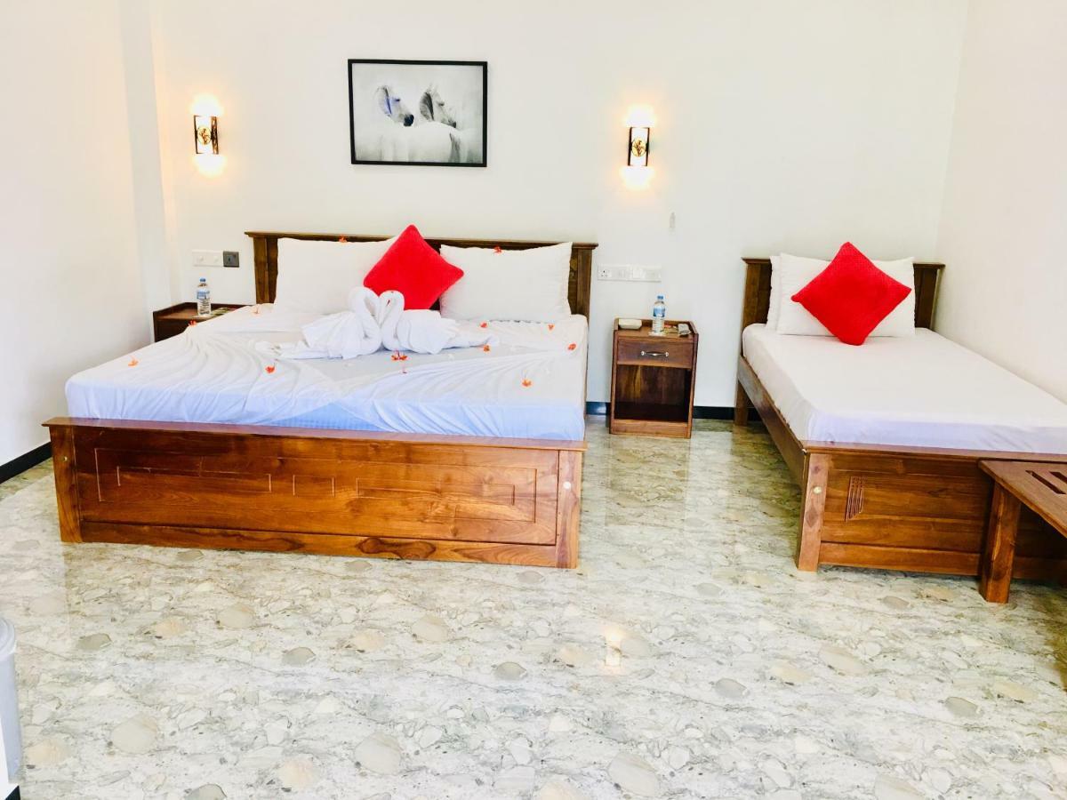 Jenushi Homestay Kandy Luaran gambar