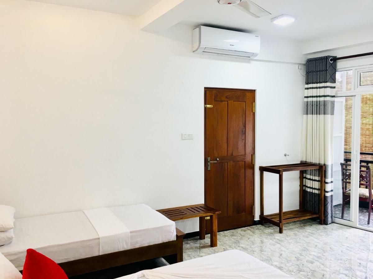 Jenushi Homestay Kandy Luaran gambar