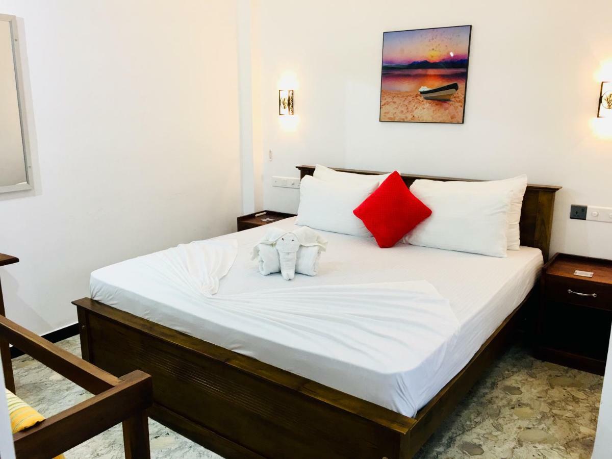 Jenushi Homestay Kandy Luaran gambar