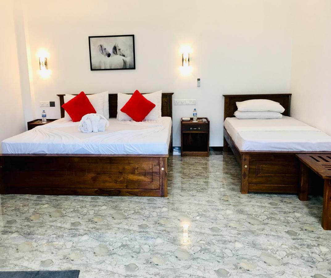 Jenushi Homestay Kandy Luaran gambar