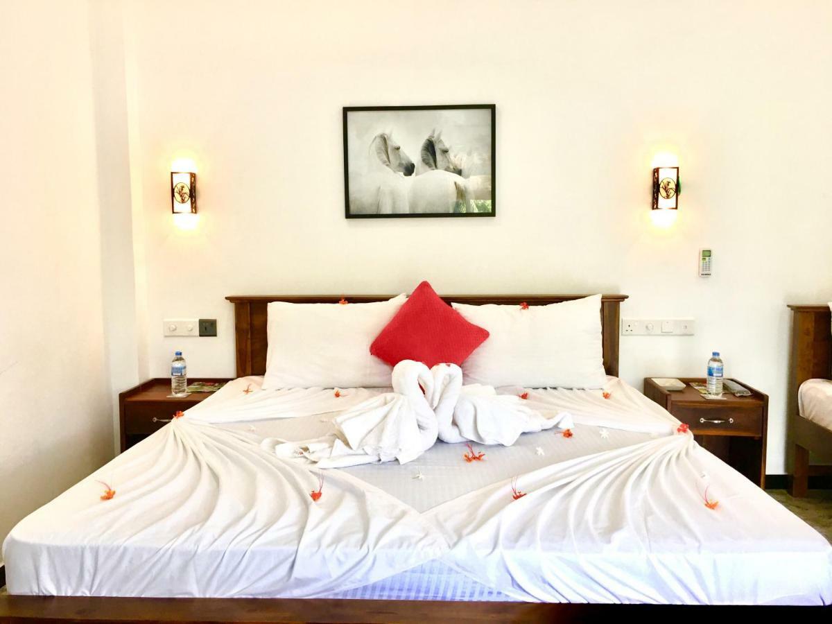 Jenushi Homestay Kandy Luaran gambar